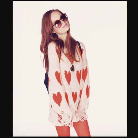 NEW! WILDFOX WHITE LABEL 'All Over Love' Lennon Sweater in PINK / RED HE… - Picture 5 of 14